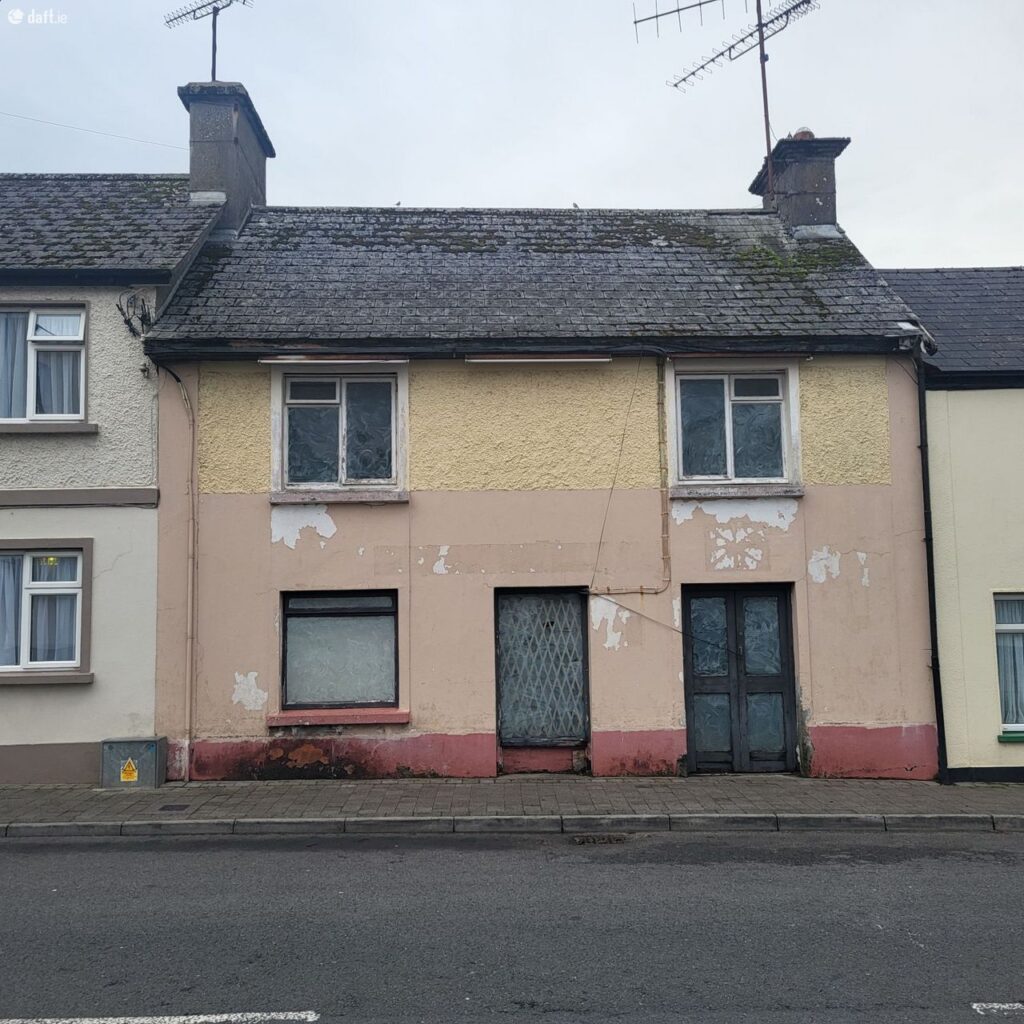 Hyde Street,Mohill,Co. Leitrim, Mohill, Co. Leitrim
