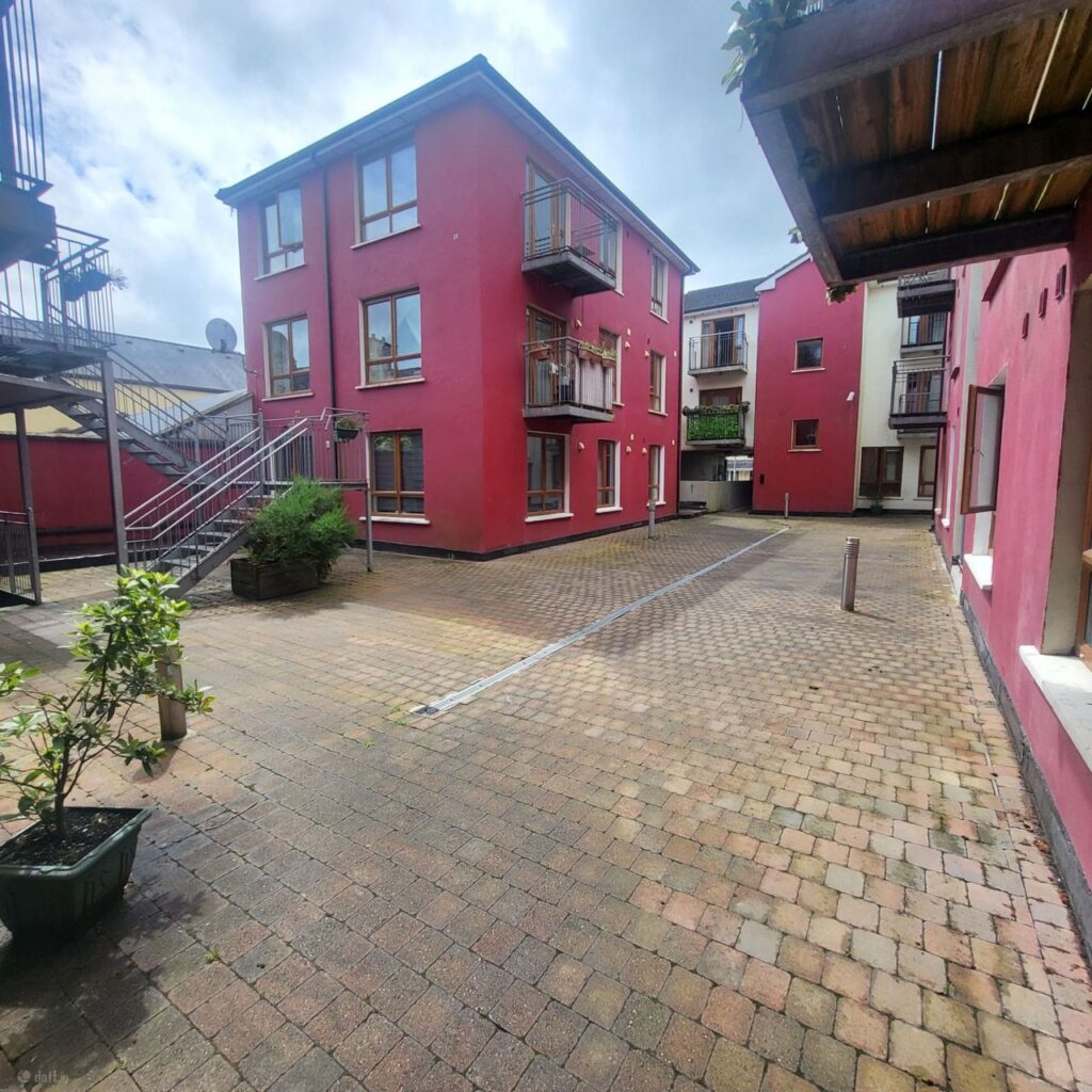Apartment 1, County Apartments, Bridge Street, Carrick-on-Shannon, Co. Leitrim