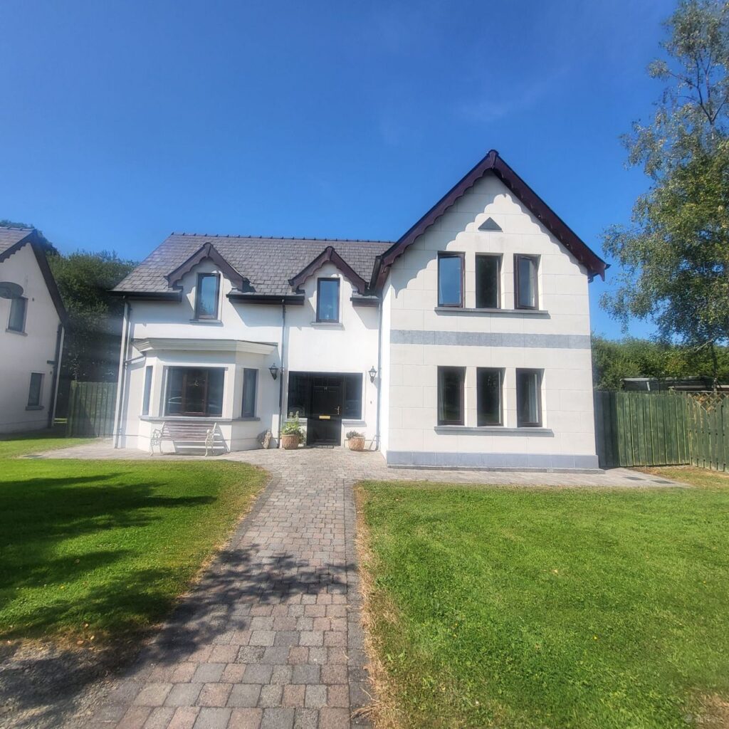 13 Errew Drive, Lough Rinn, Cloone Grange, Co. Leitrim