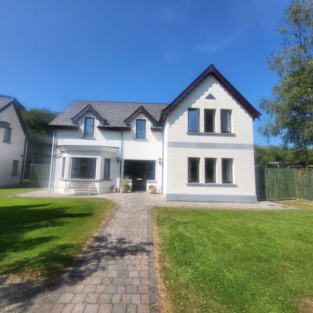 13 Errew Drive, Lough Rinn, Cloone Grange, Co. Leitrim